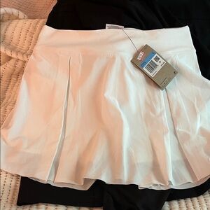 Nike White Pleated Women's Skirt